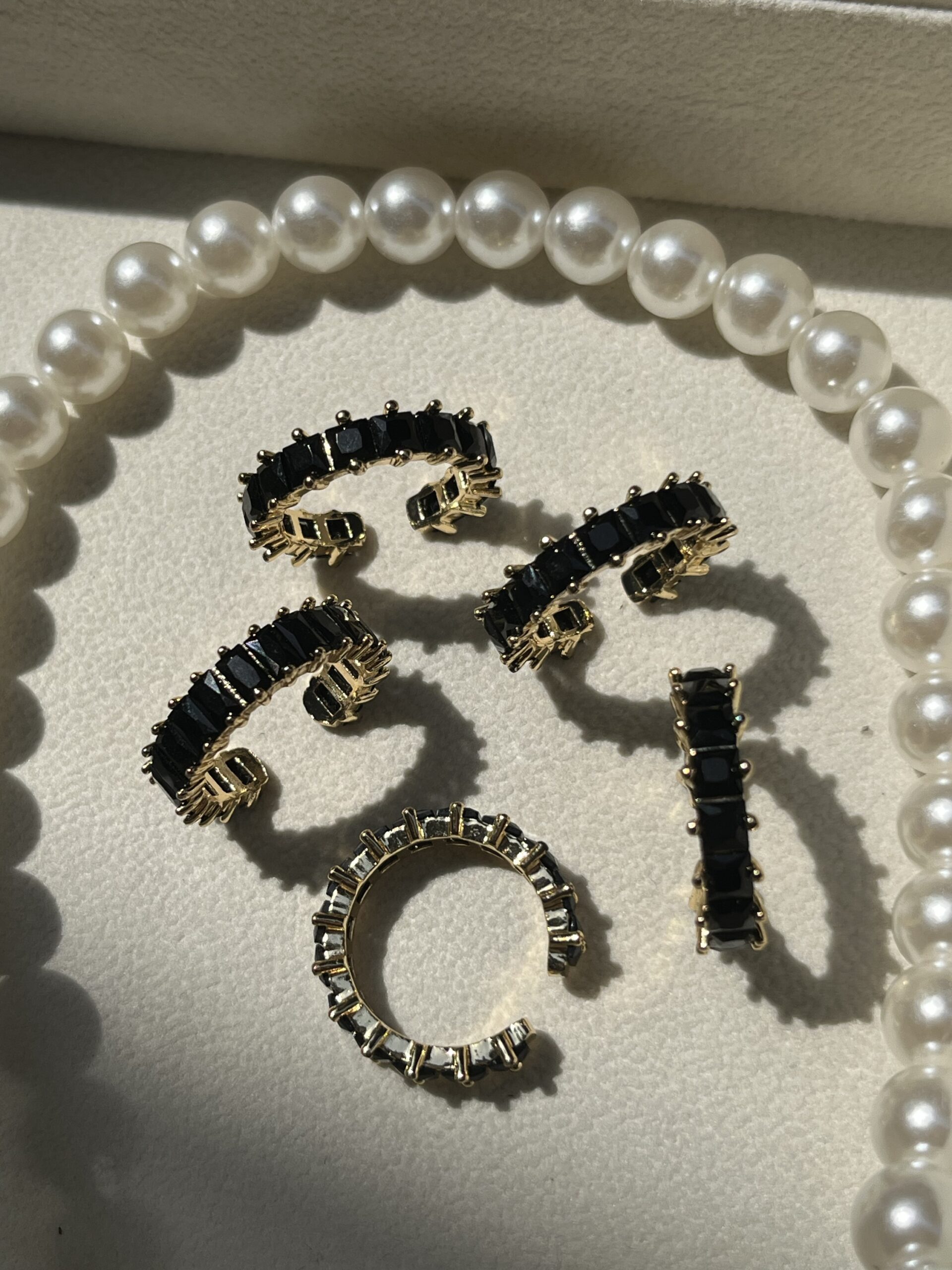 Black tennis bands - Image 4